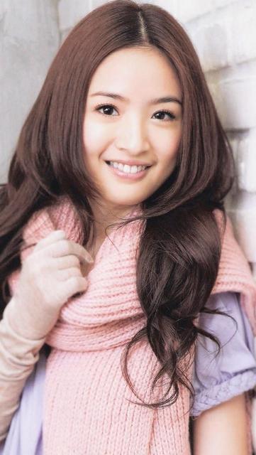 欧洲圆脸女明星