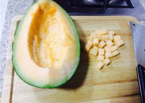 哈密瓜虫子吃咋办,守护甜蜜果实的健康