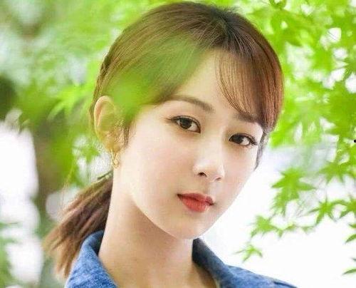 搞笑明星出道文案图片,搞笑明星出道记