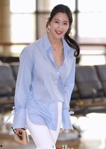 女明星的奶包,揭秘女明星的甜蜜魅力