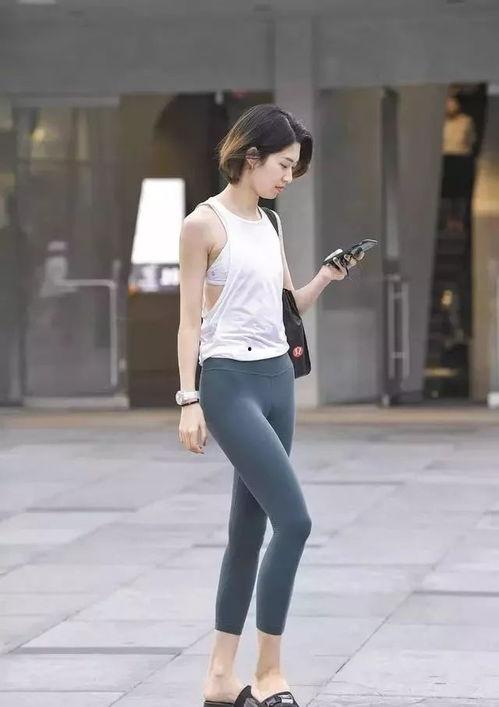 中国美女明星穿紧身裤,中国美女明星演绎紧身裤魅力风采