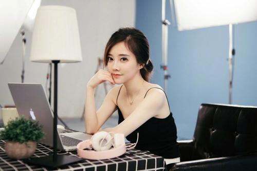 网红和明星学历,网红与明星的学历揭秘