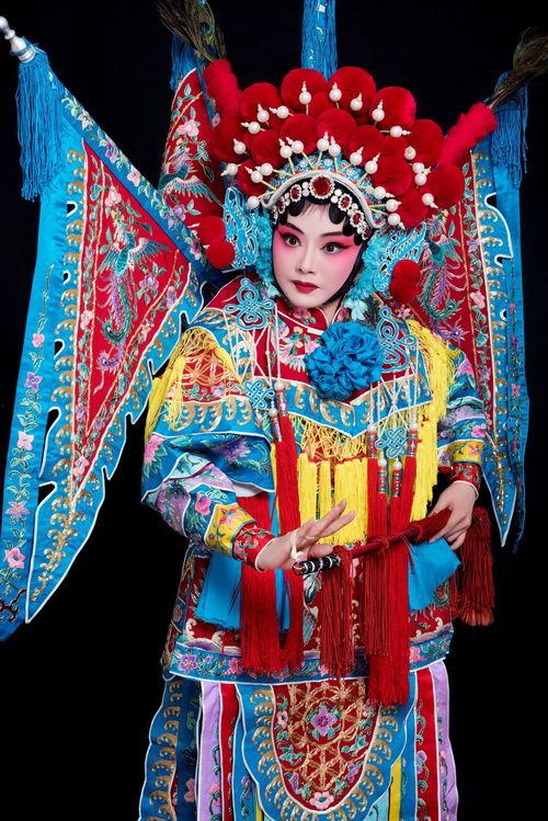 河南豫剧院新人明星,河南豫剧院新人明星闪耀舞台