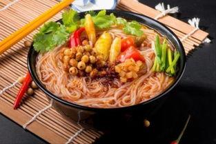 酸辣粉热点爆料视频,颠覆传统口味，竟如此美味！