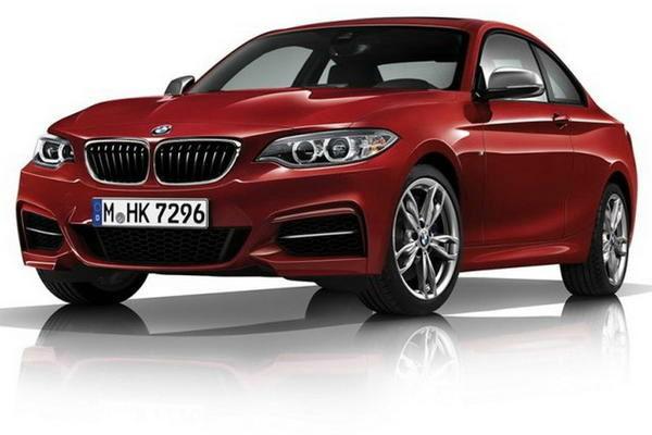 汕头网红宝马车,街头焦点，潮流风向标