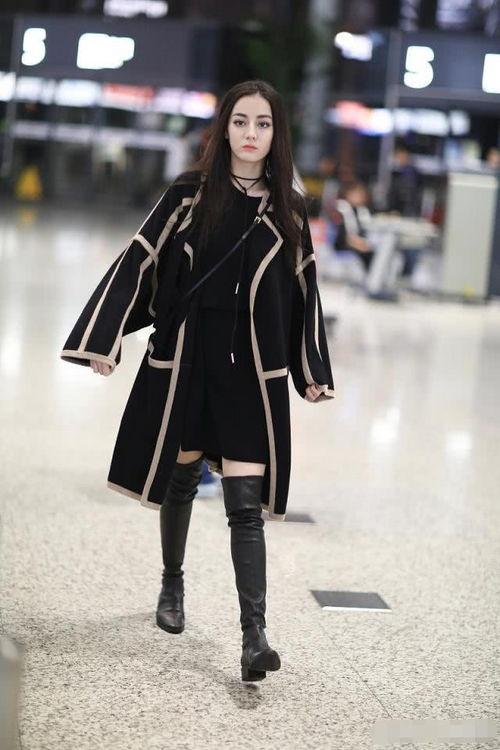 明星冬天穿托鞋